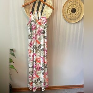 Old Navy Floral Maxi Dress Lightweight Flowy Tropical Women’s size Small